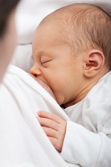 The many benefits of breastfeeding, HAMLET kills cancer cells in humans